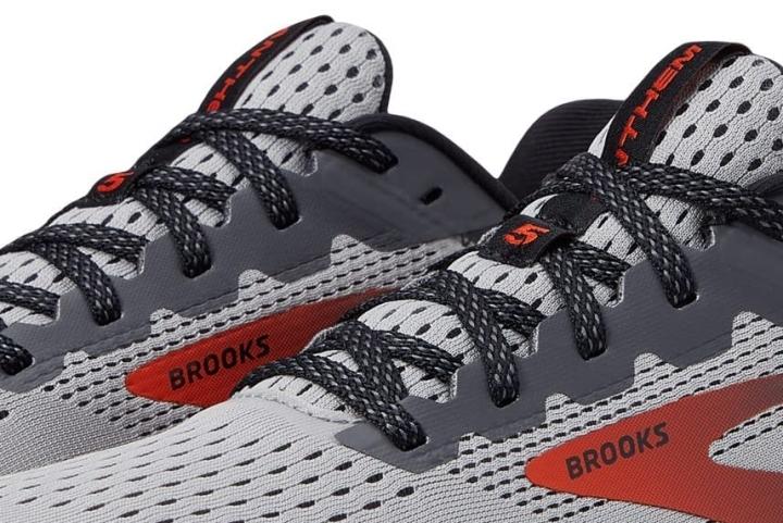 Brooks Anthem 5 laces