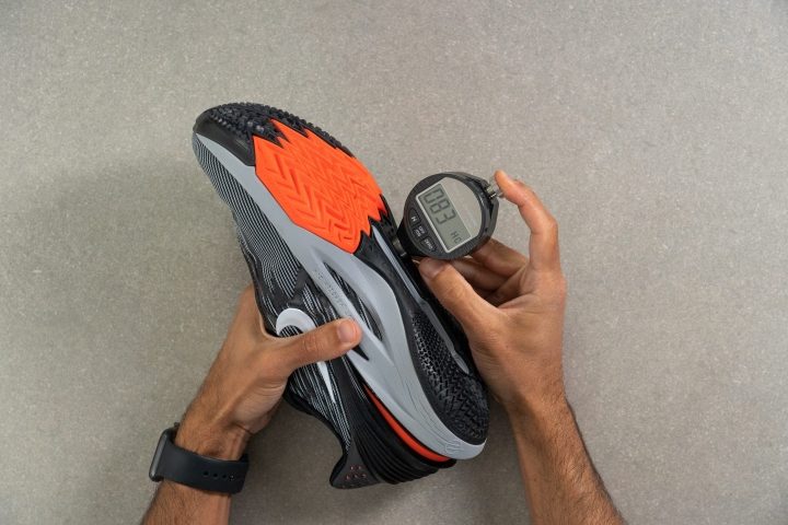 Cut in half: Nike Air Zoom G.T. Cut 2 Review | RunRepeat