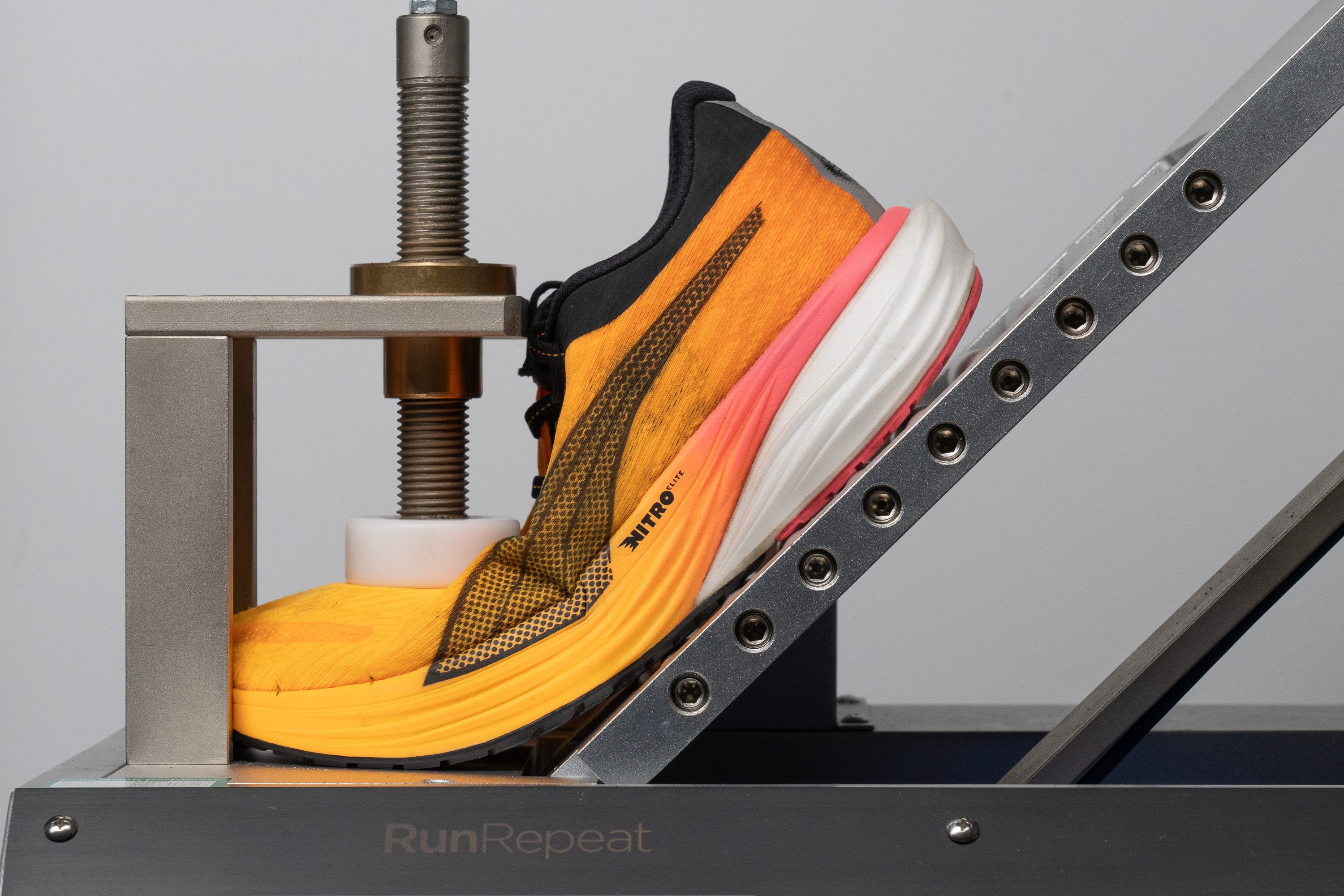PUMA Deviate Nitro 2 Flexibility / Stiffness