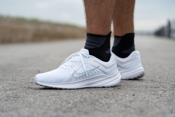 Nike quest 2 running hot sale review