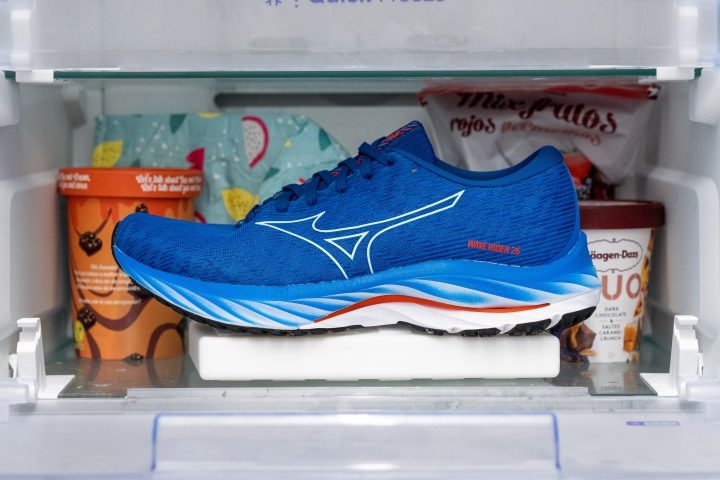 mizuno-wave-rider-26-cushioning-in-cold.JPG