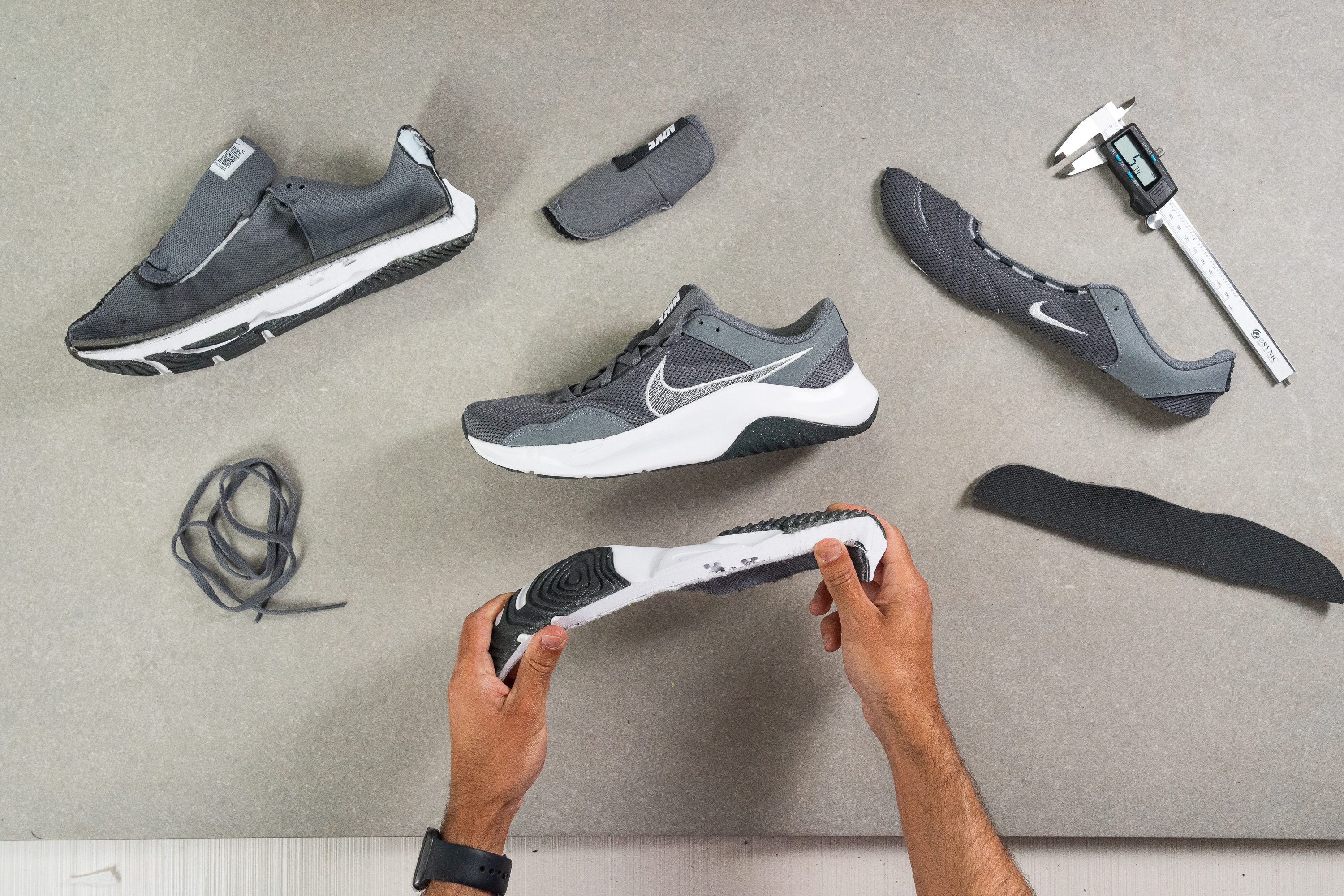 Prueba de laboratorio Nike Legend Essential 3