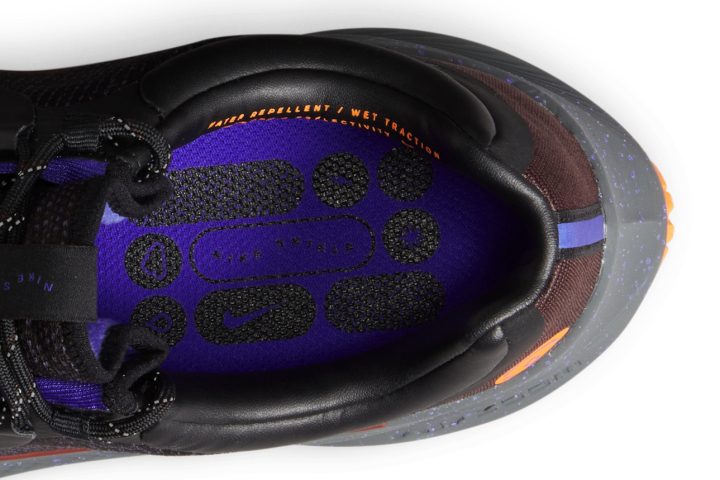 Nike Winflo 8 Shield nike-winflo-8-shield-heel collar