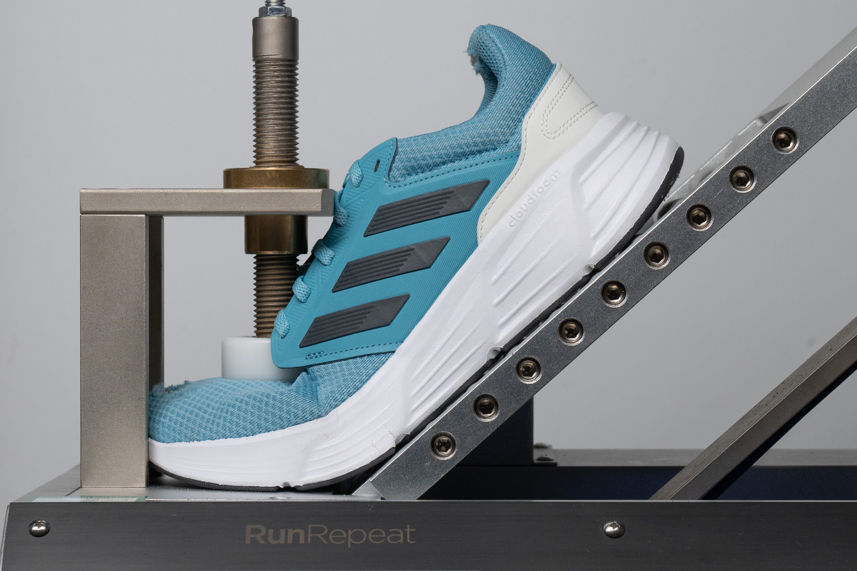 Adidas Galaxy 6 Flexibility / Stiffness