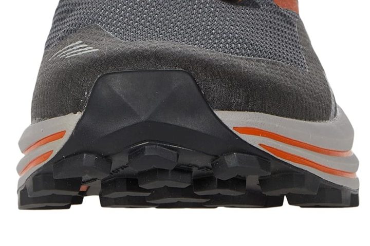 Brooks Cascadia 16 GTX brooks-cascadia-16-gtx-toe bumper