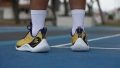 Under Armour Curry 10 Lateral stability test