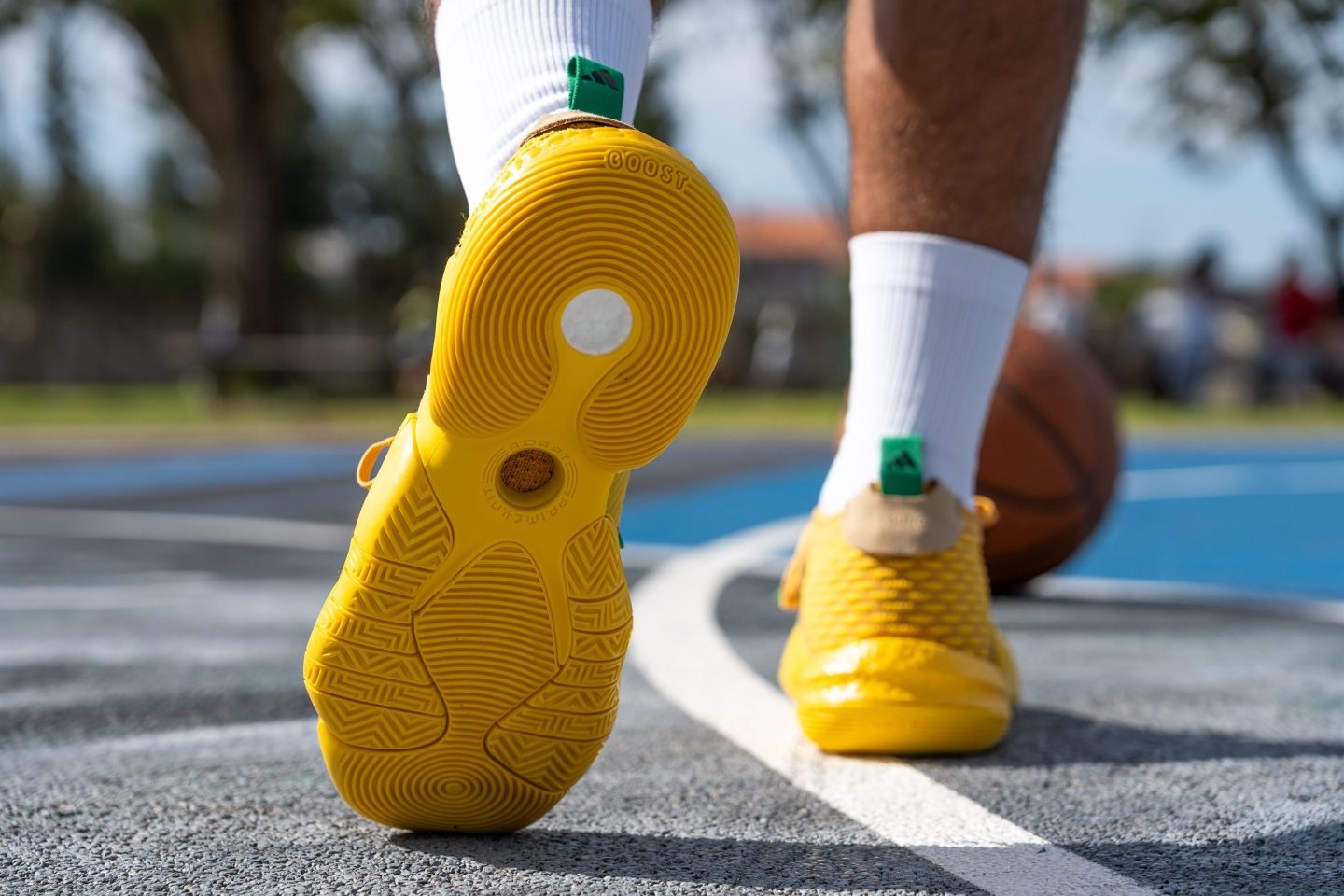 trae young 2 shoes