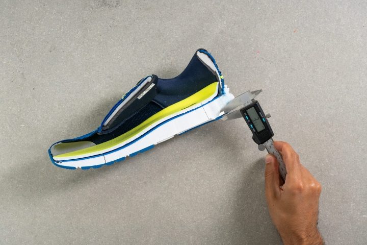 zapatillas de running Brooks neutro amortiguación minimalista Outsole thickness