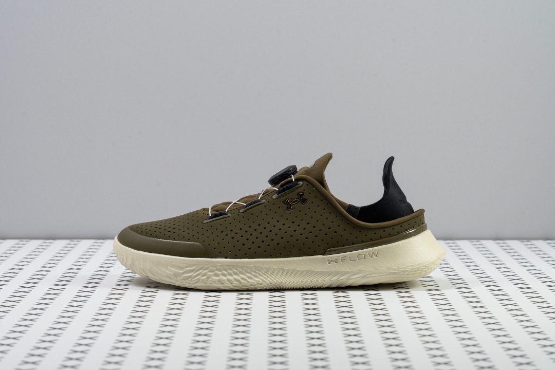 Cut in half Under Armour SlipSpeed Review (2024) RunRepeat