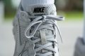 Nike Zoom Vomero 5 laces