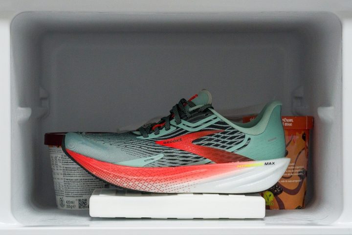 Brooks Hyperion Max Midsole softness in cold