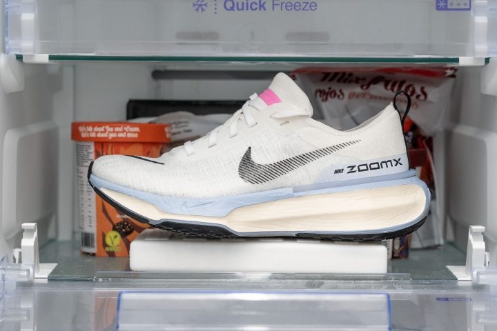 nike zoomx invincible run fk 3 in cold