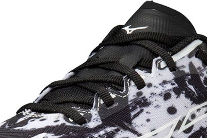Mizuno Wave Rebellion Pro cordonera