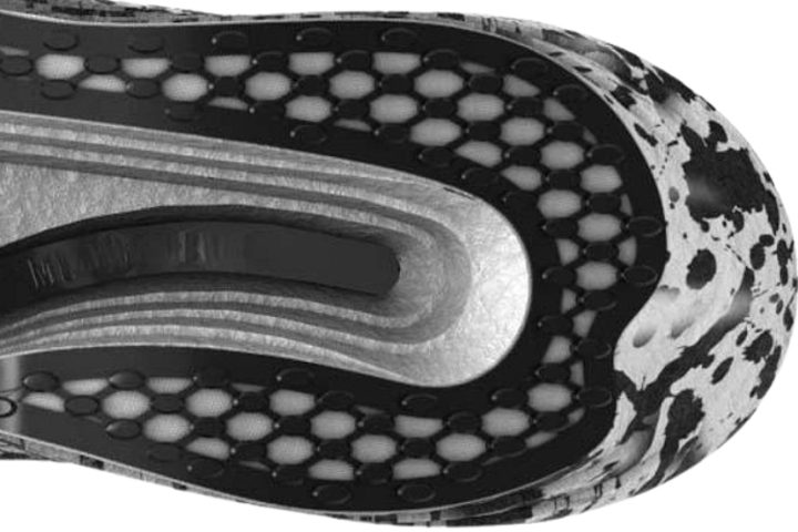 Mizuno Wave Rebellion Pro  suela