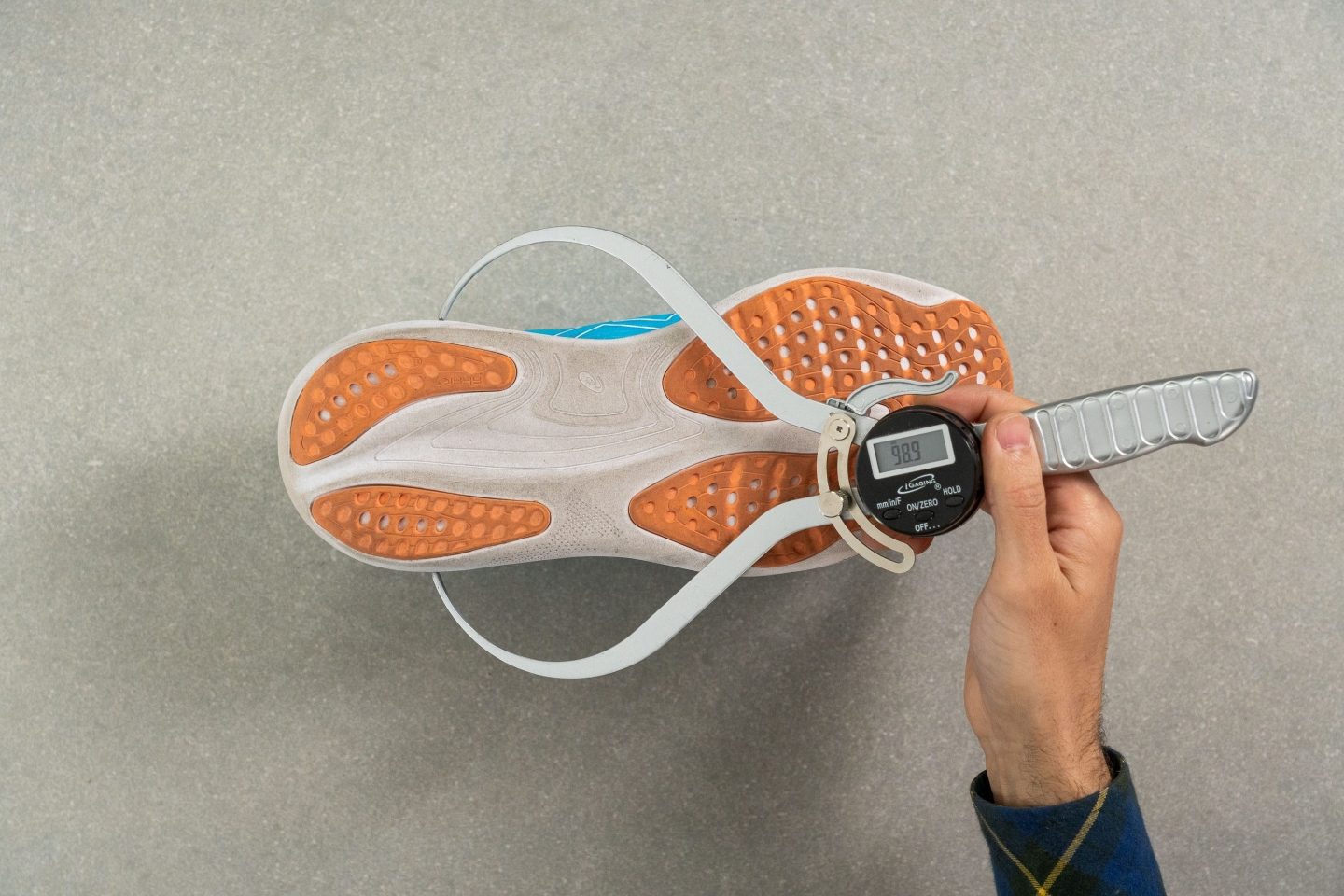 asics nimbus 22 sizing