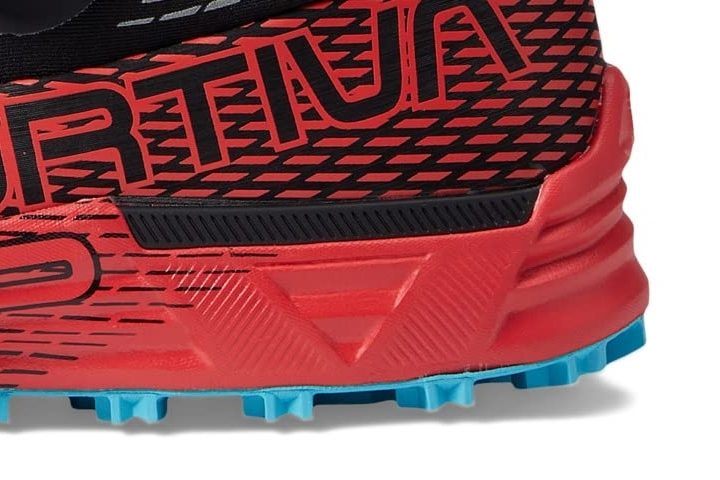 Cushioning does not harden in the cold la-sportiva-cyklon-cross-gtx-midsole-rearfoot