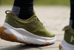 7 Best Shoes For Walking On Concrete in 2024 | RunRepeat