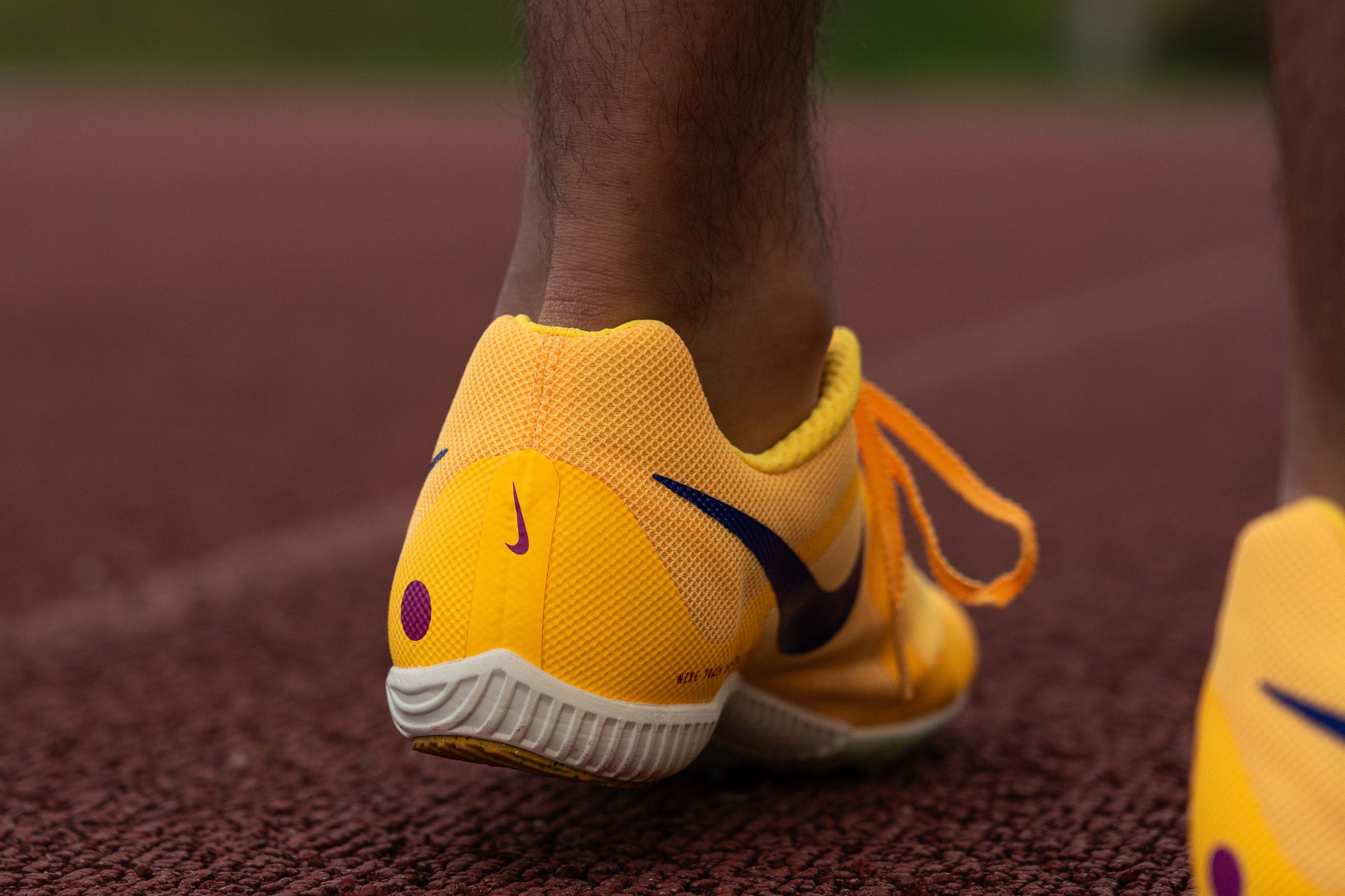 Nike Zoom Rival Multi Heel tab