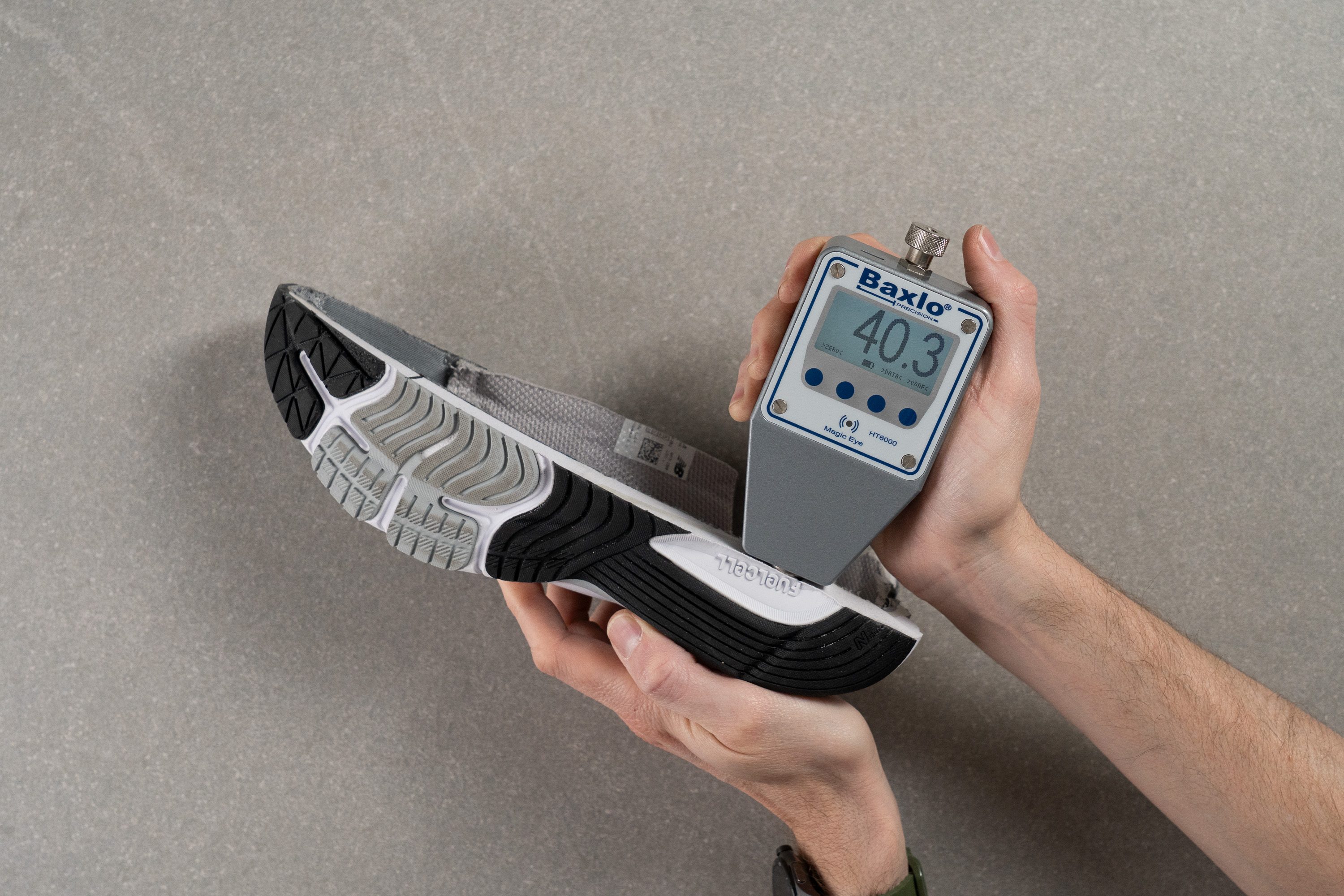 New Balance 990 v6 Midsole softness