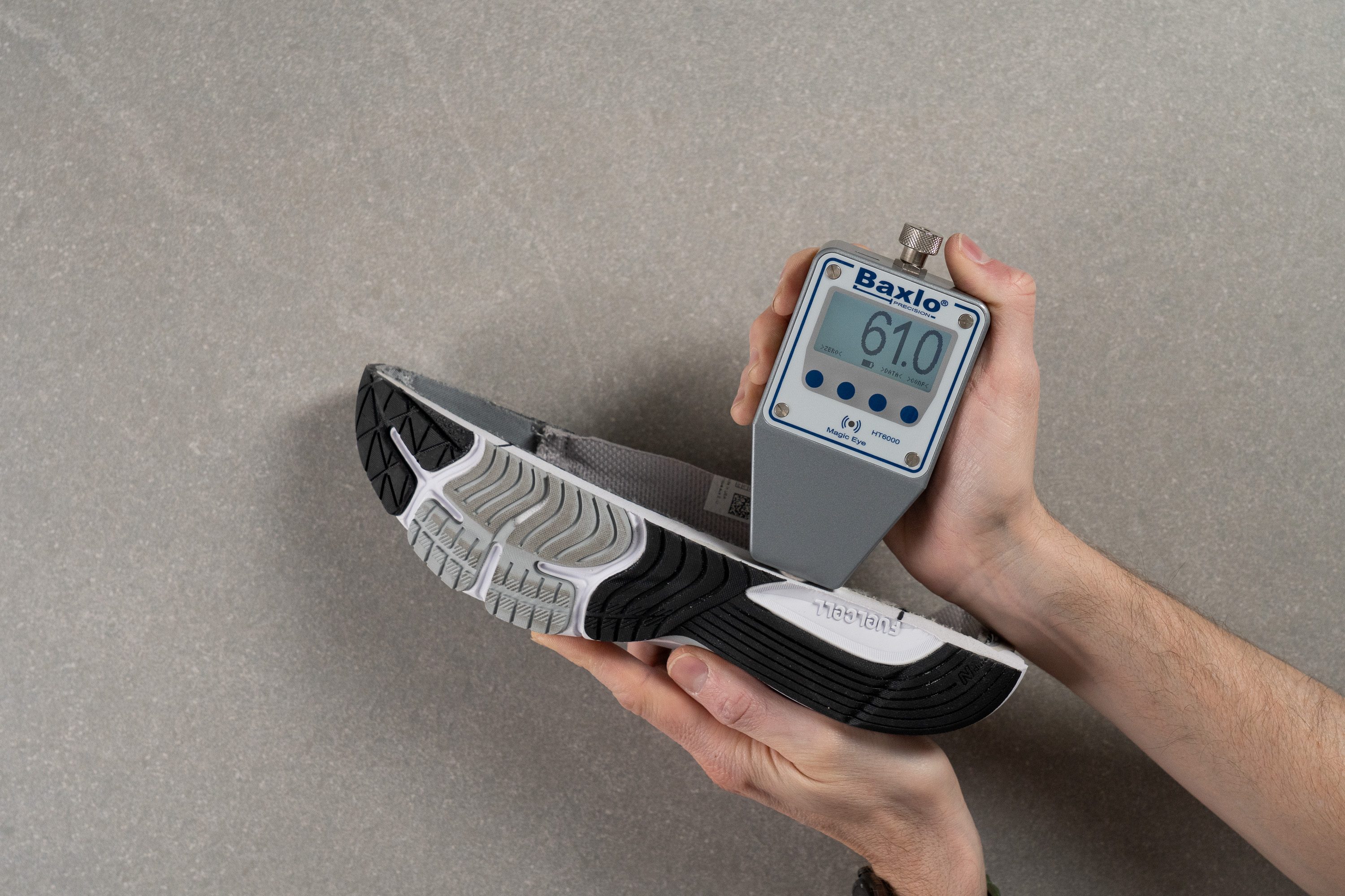 New Balance 990 v6 Secondary foam softness