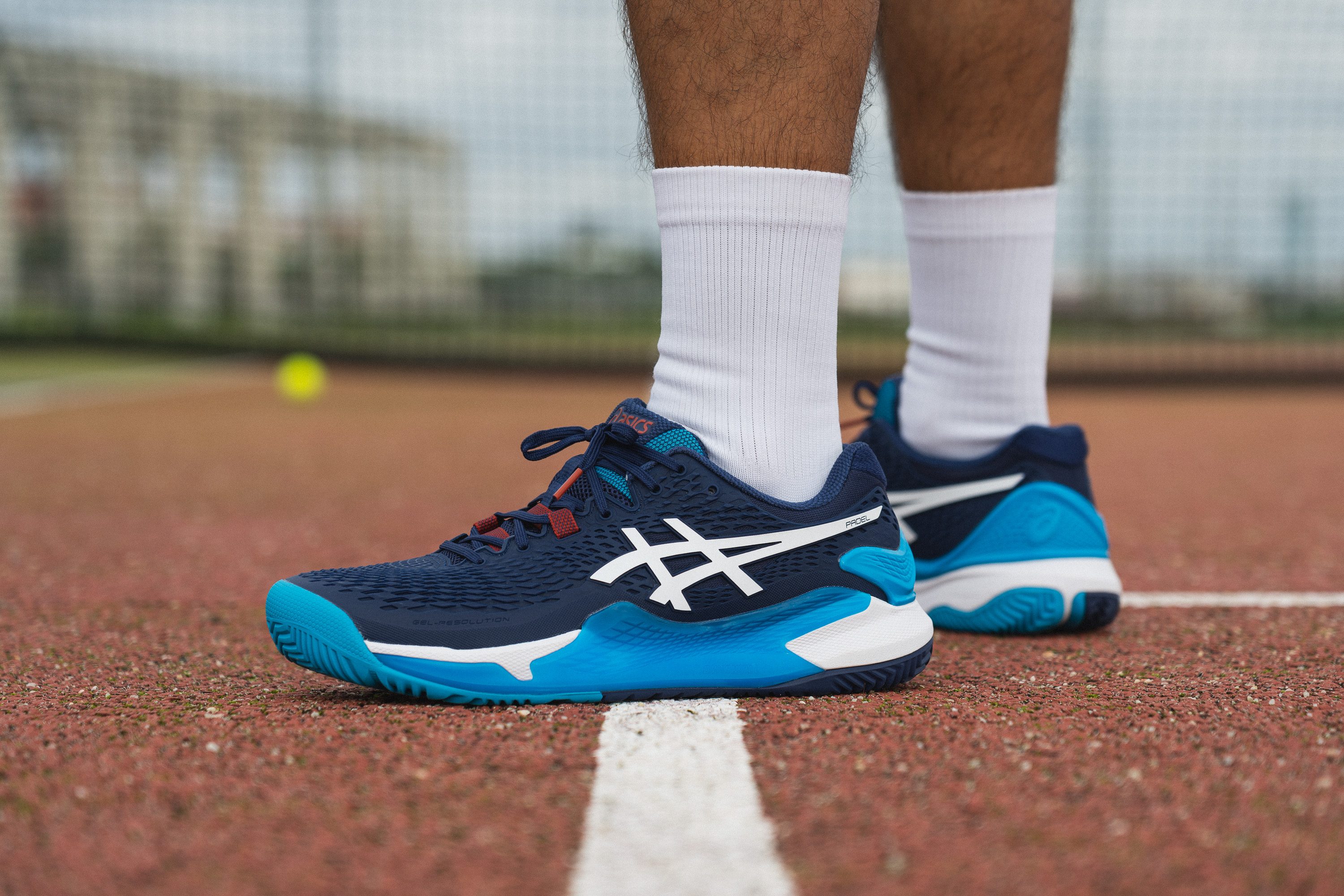 Cut in half: ASICS Gel Resolution 9 Review (2023) | RunRepeat