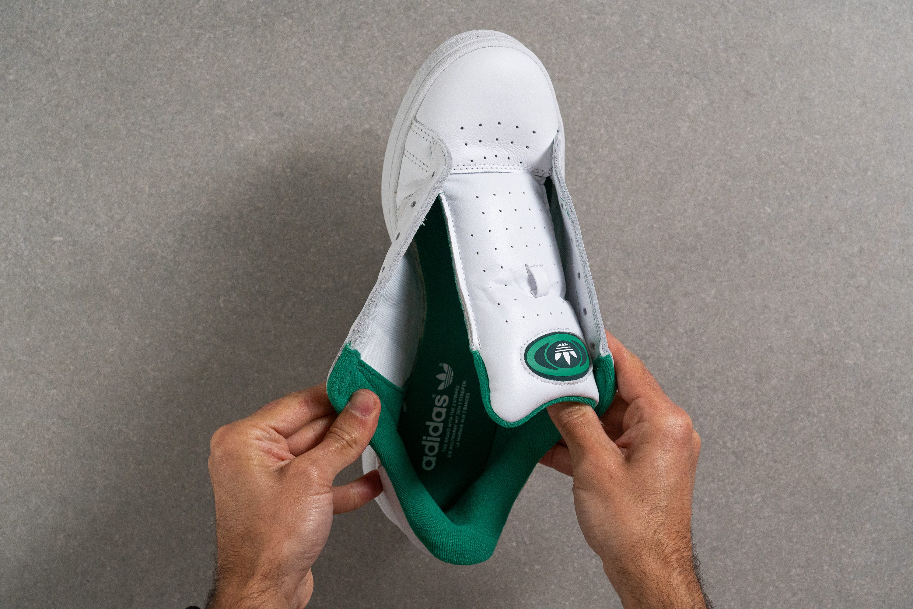 Adidas Campus 00S Tongue: gusset type