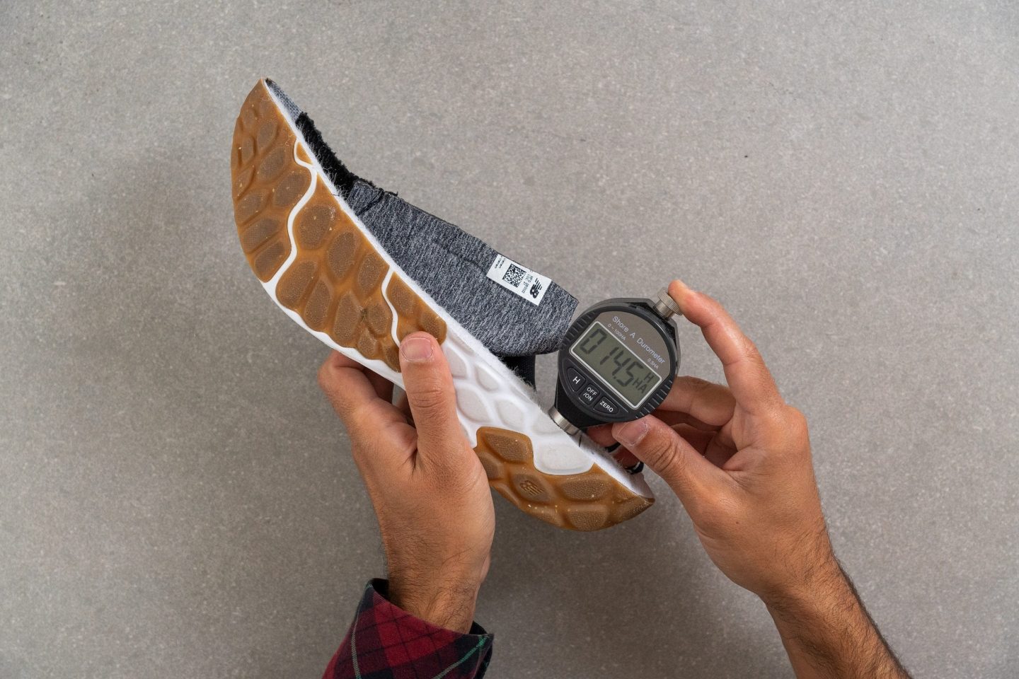 Cut in half: New Balance Fresh Foam Arishi v4 Review | RunRepeat
