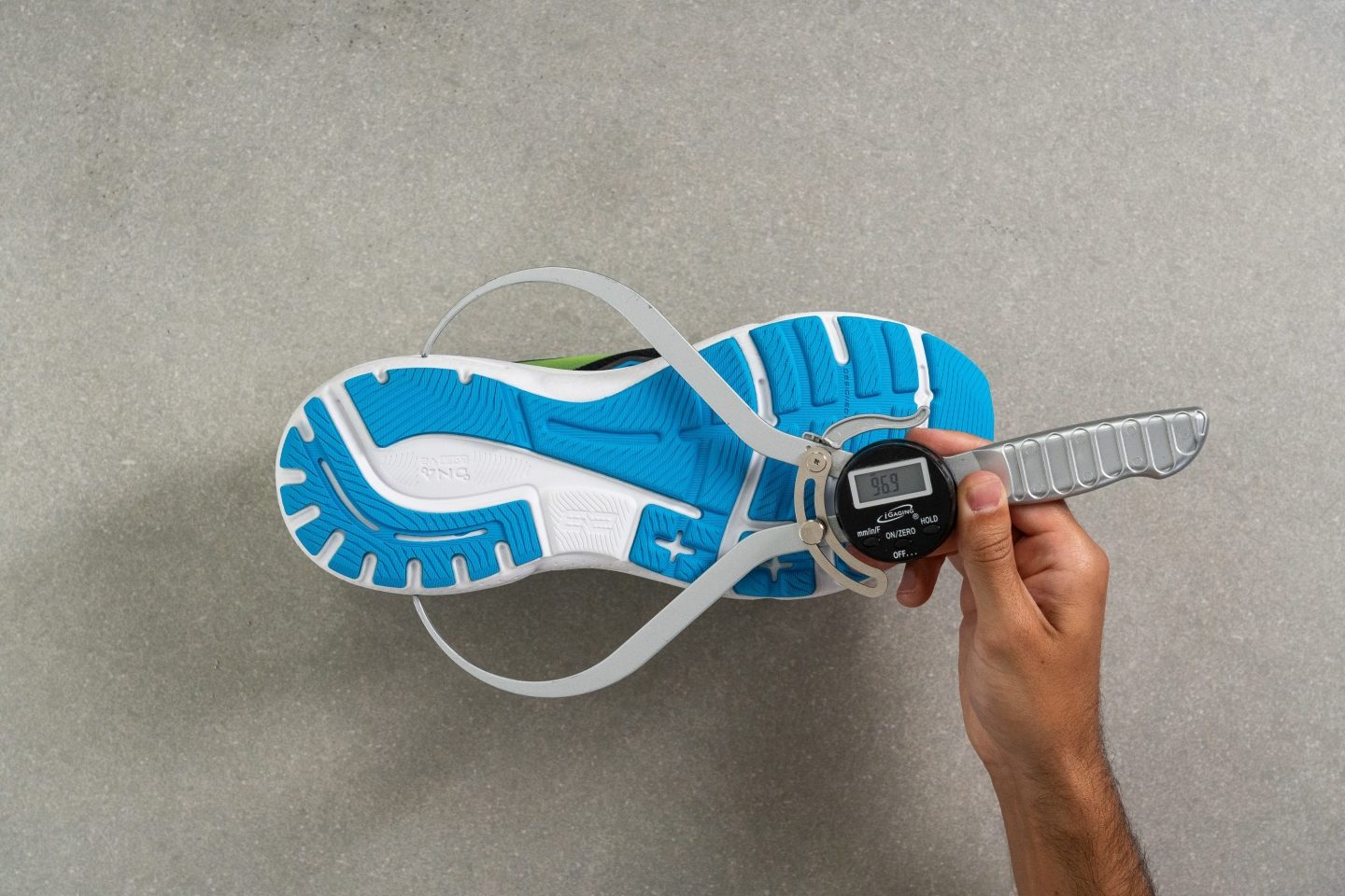 Cut in half: Brooks Adrenaline GTS 23 Review (2023) | RunRepeat