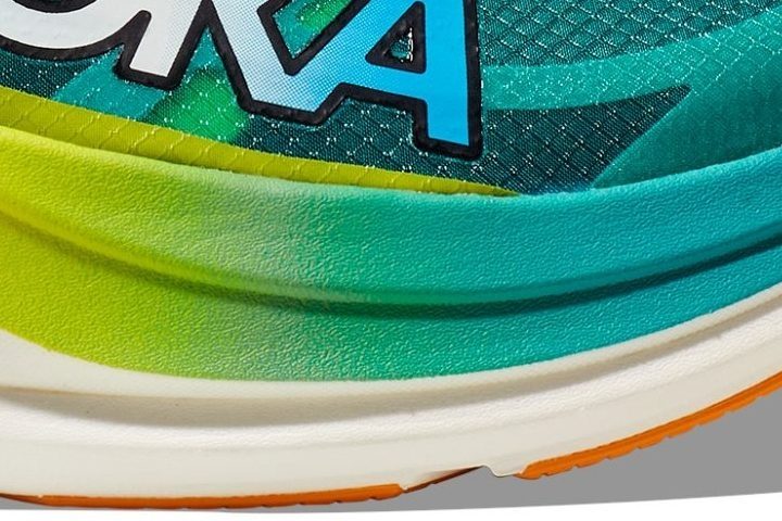 hoka carbon x2 vs rocket x
