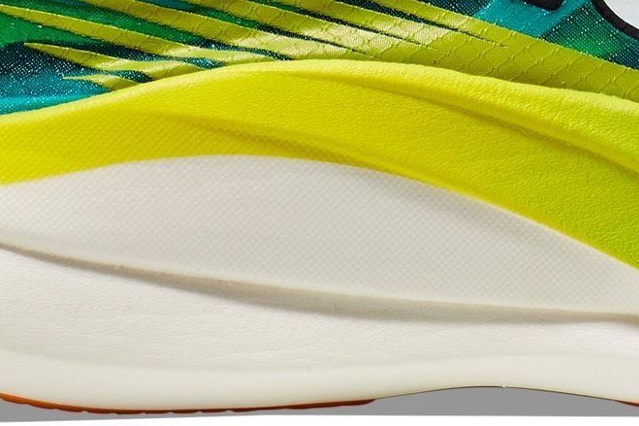 hoka rocket x vs carbon x2