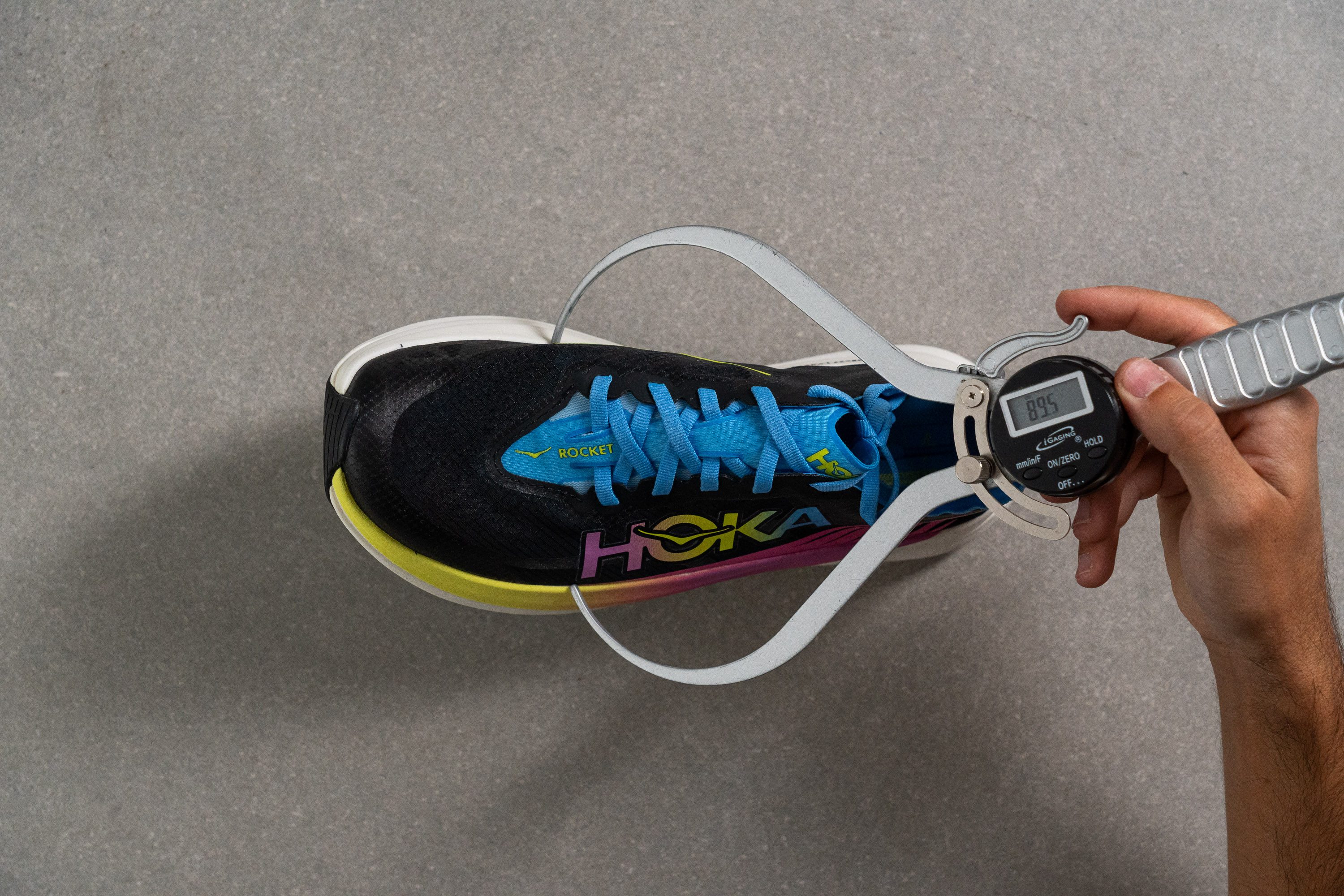 hoka mixta Rocket X 2 zapatillas de running hoka mixta ONE ONE placa de carbono talla 38.5