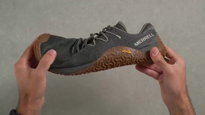 Shop Men's Trail Glove 7 Barefoot Shoes