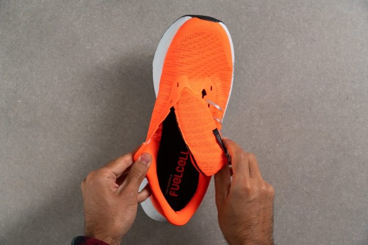 New Balance Fuelcell Propel v4 Tongue: gusset type