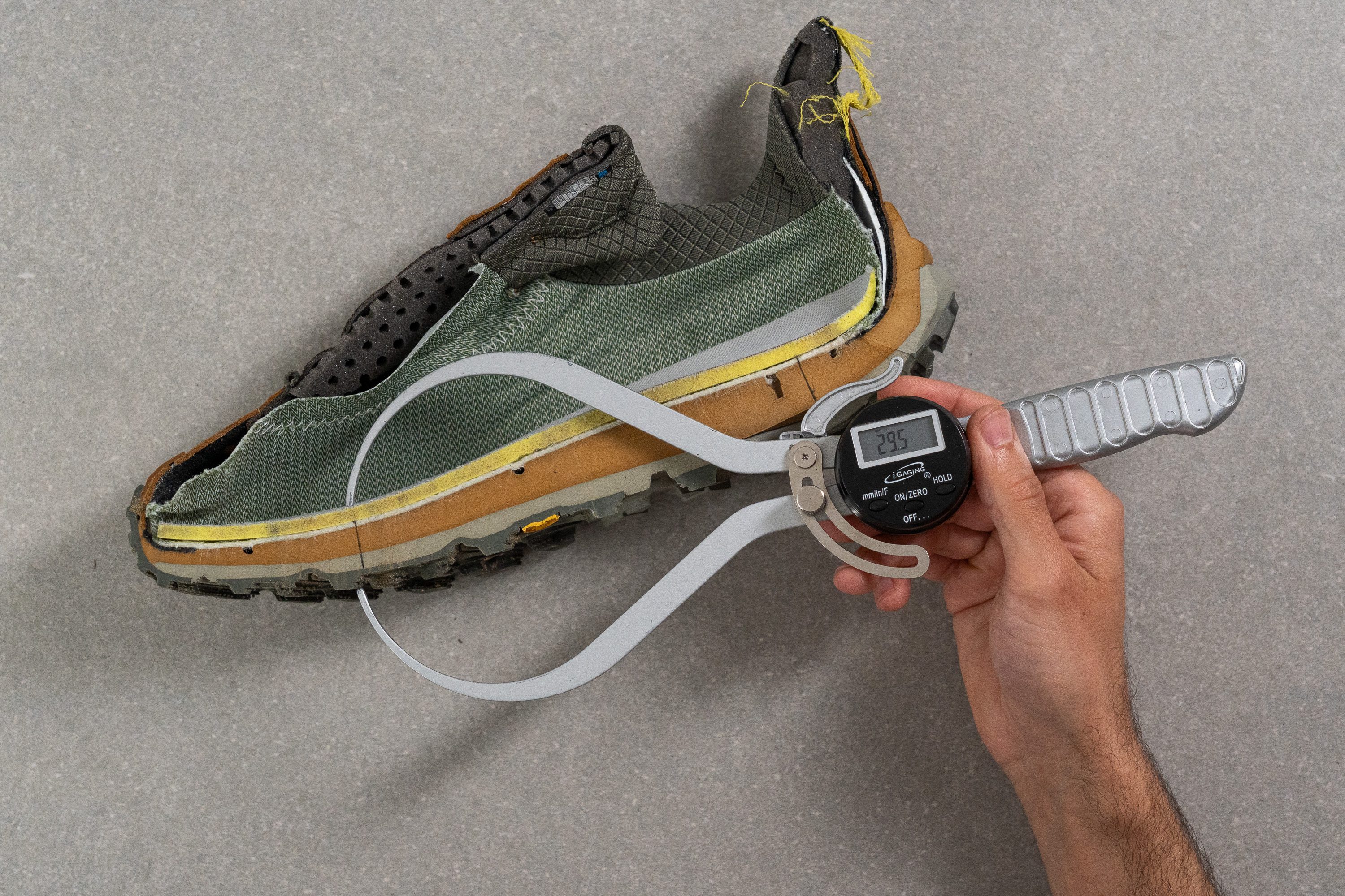 Hoka Kaha 2 Low GTX Forefoot stack