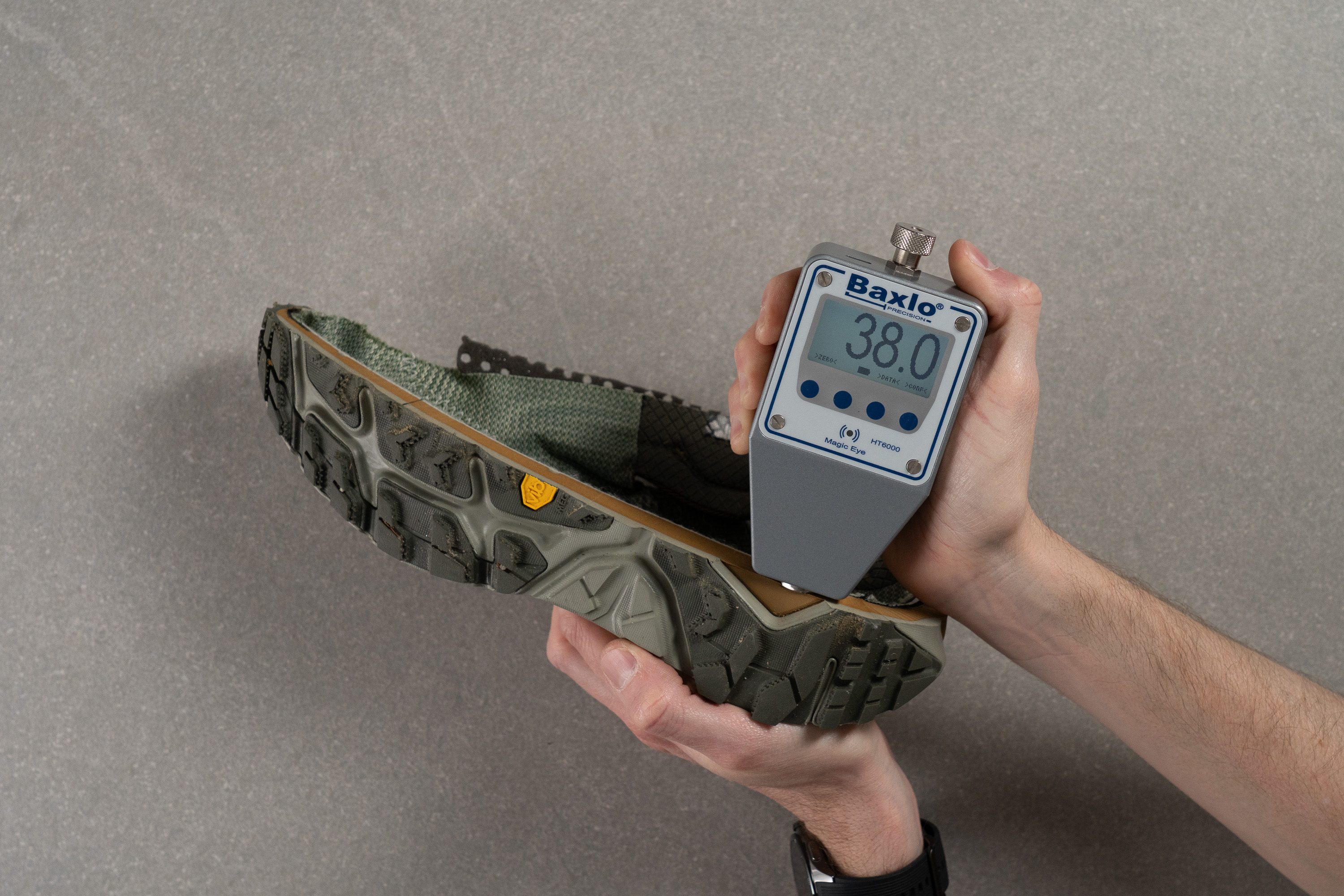 Hoka Kaha 2 Low GTX Midsole softness