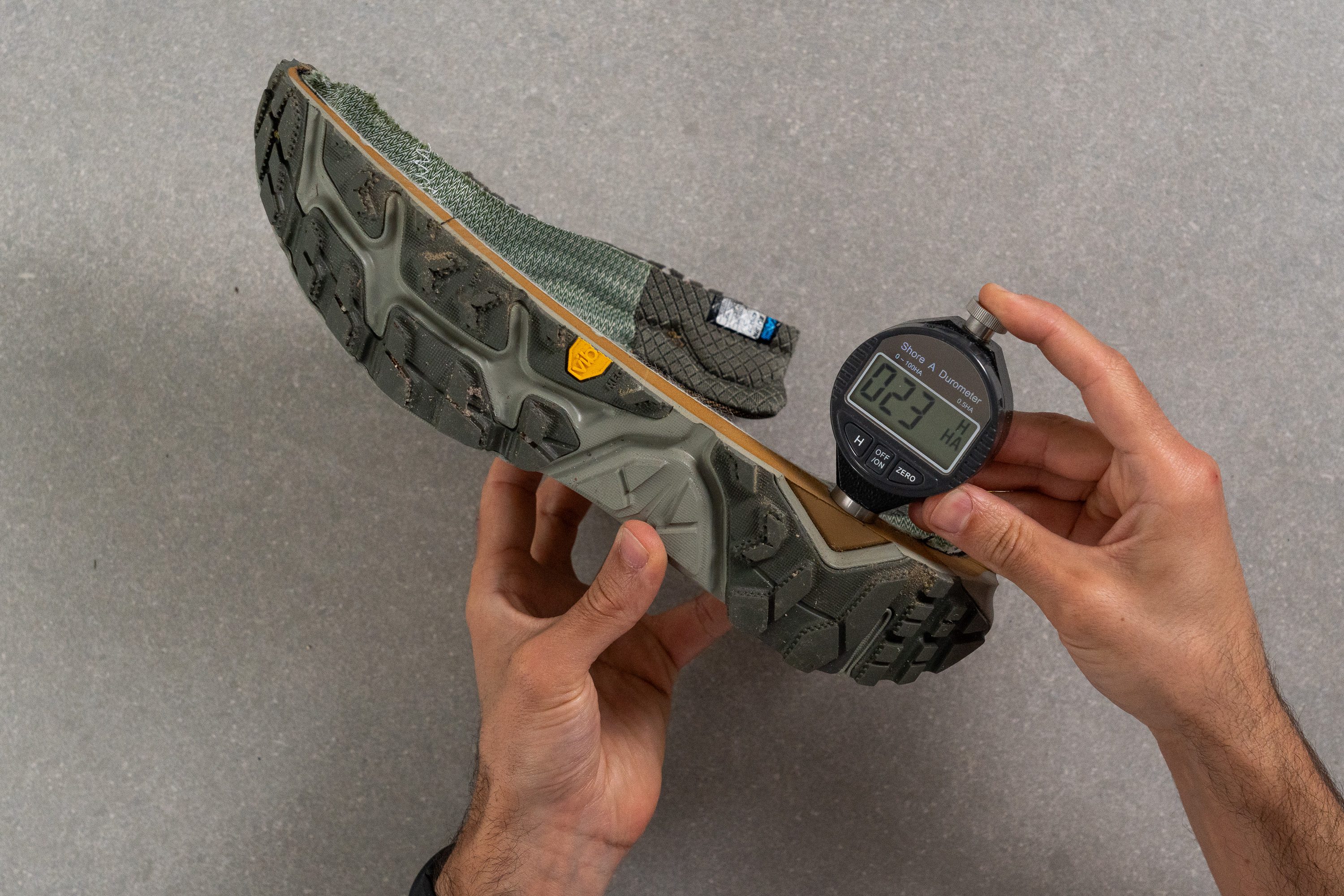 Hoka Kaha 2 Low GTX Midsole softness