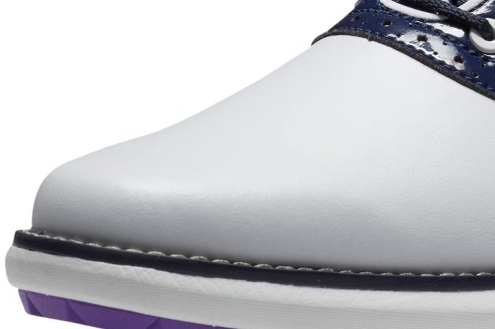 Footjoy Traditions Spikeless fit