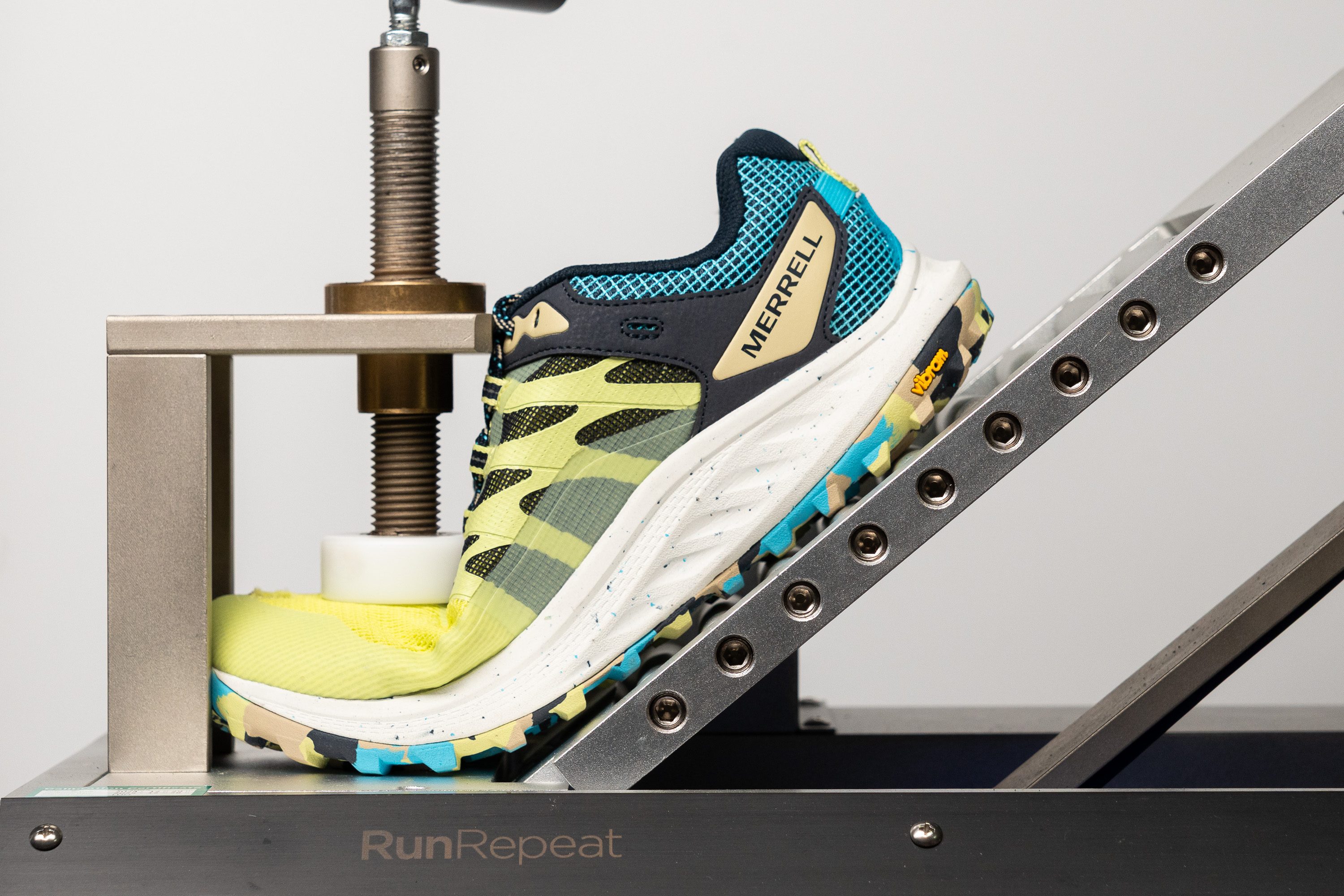 Merrell Antora 3 Flexibility / Stiffness