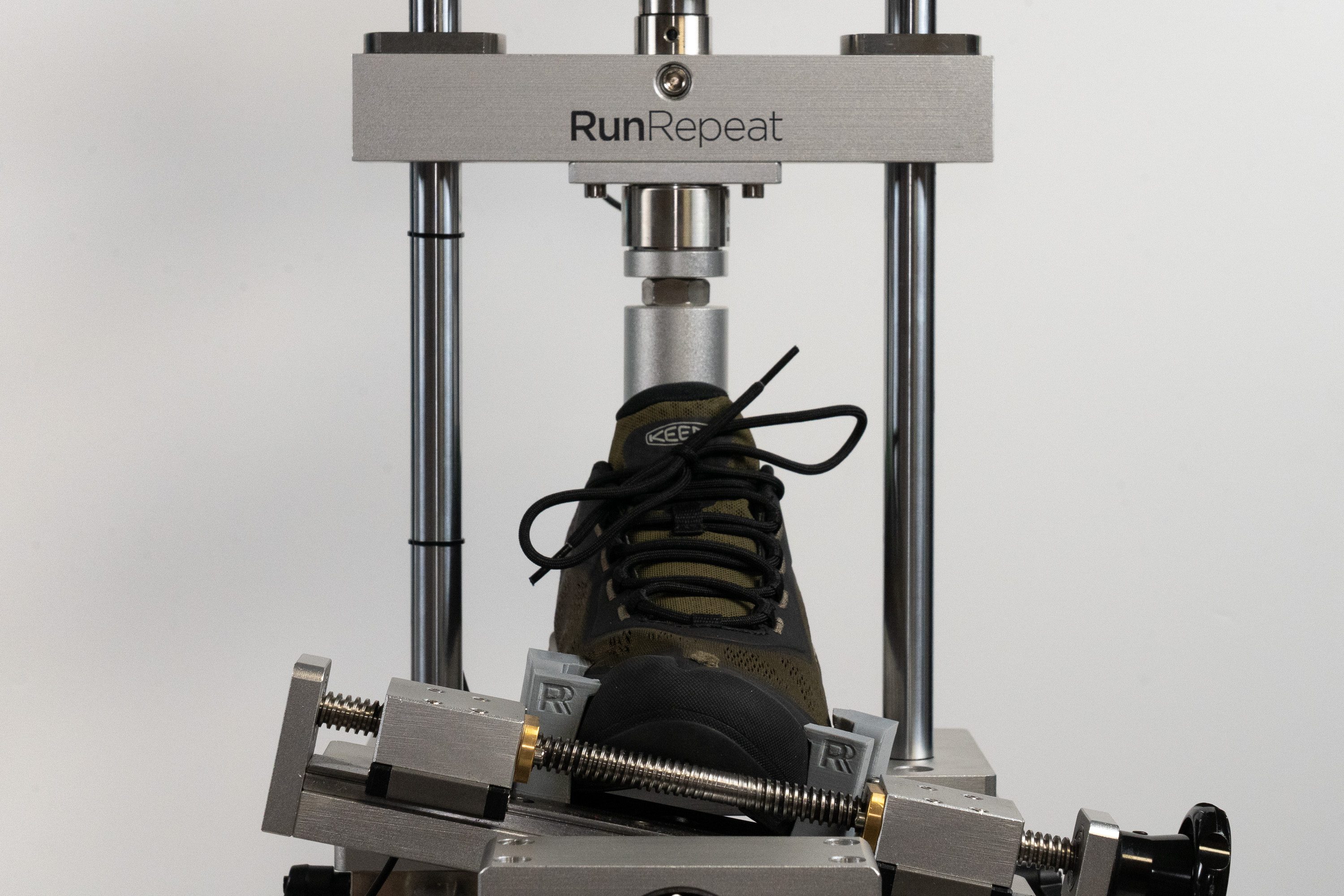 KEEN NXIS Speed Torsional rigidity