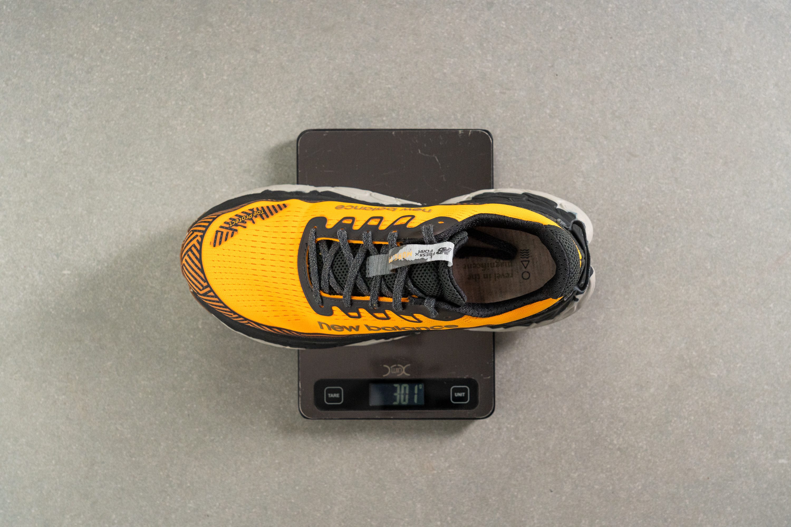 new-balance-ffxmoretrailv3-weight.JPG