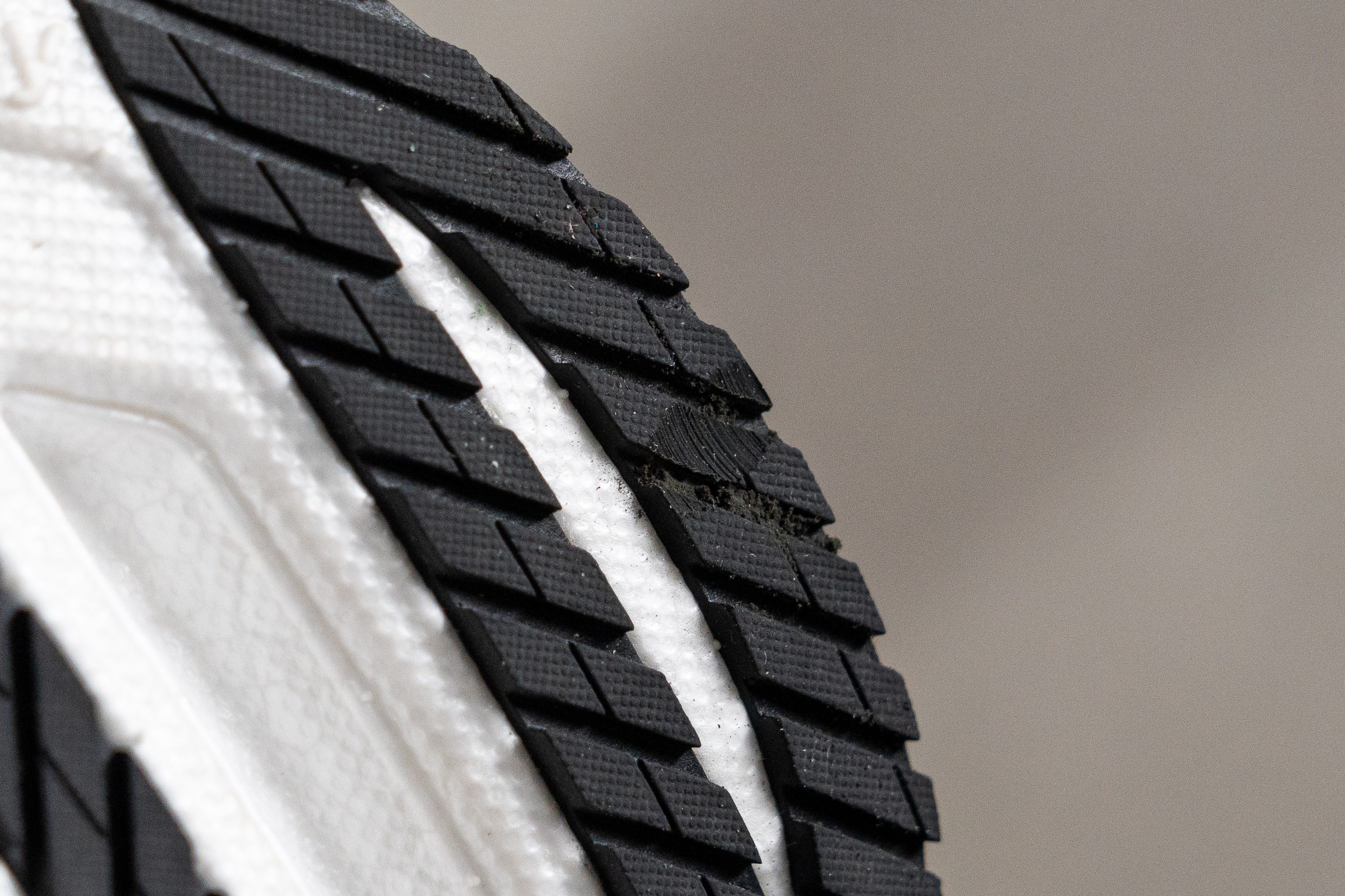zapatillas de running minimalistas saucony asfalto pie normal más de 100 Outsole durability