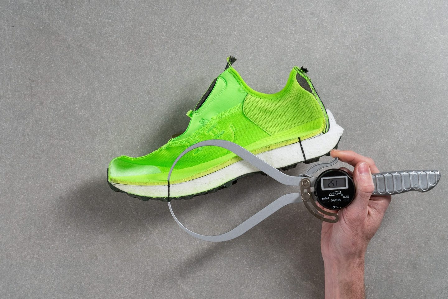 Cut in half: Saucony Endorphin Rift Review | RunRepeat