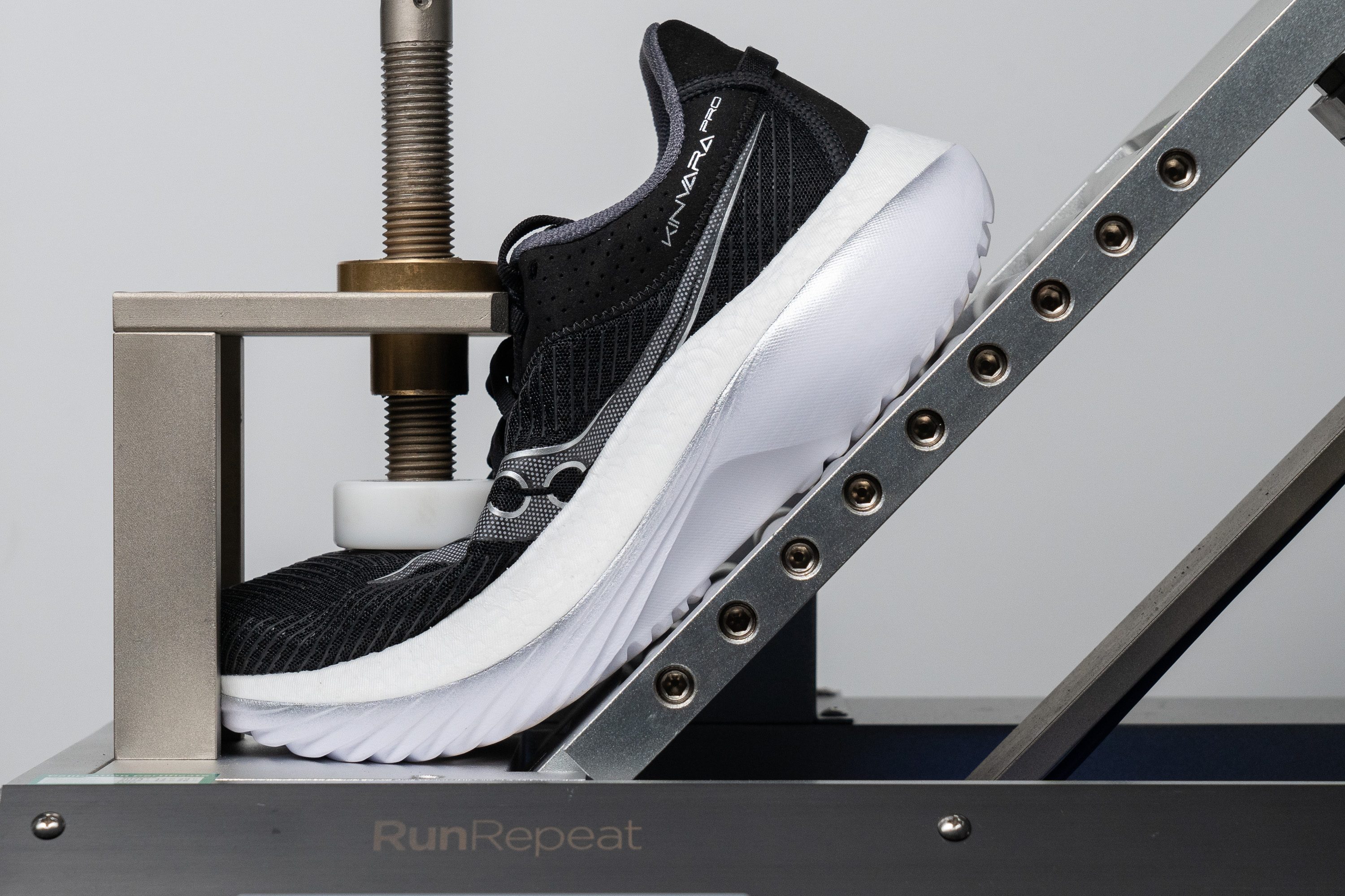 Saucony Kinvara Pro Flexibility / Stiffness