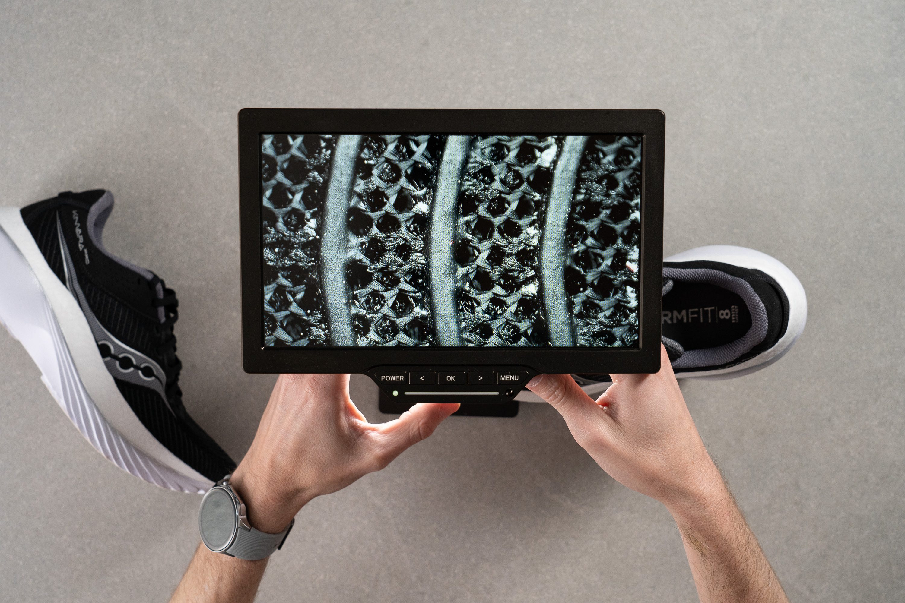 Saucony Kinvara Pro microscope