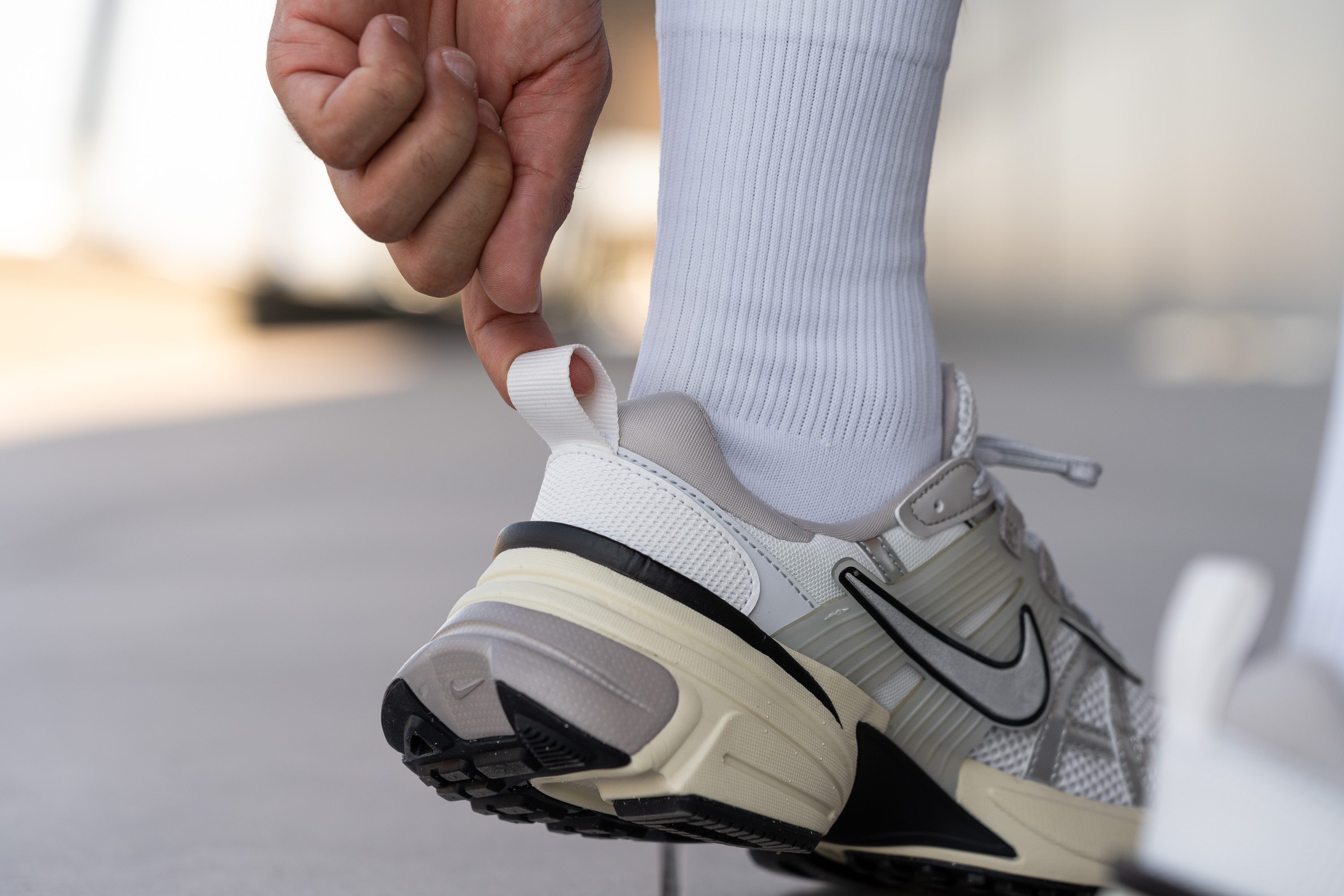 Nike V2K Run Heel tab