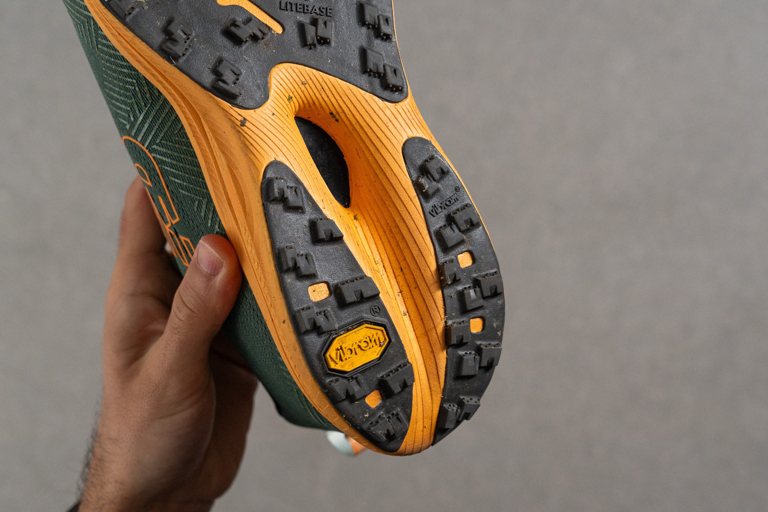 New Balance FuelCell SuperComp Trail Traction Lug