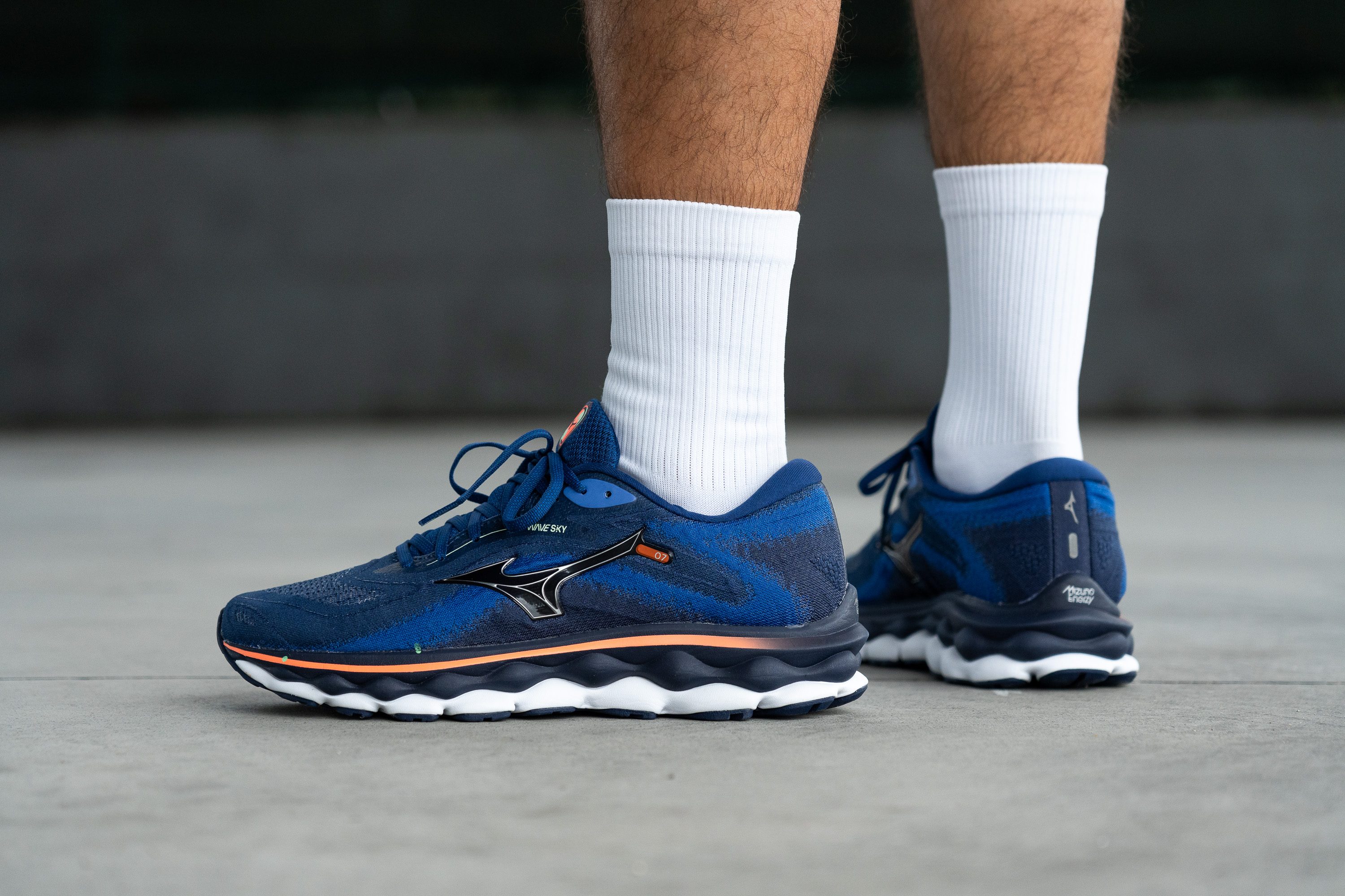 Mizuno Wave Sky 7