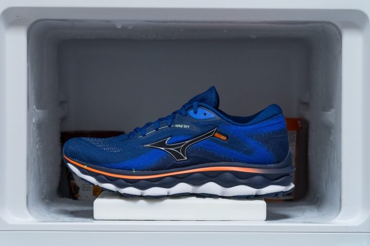 Review: Mizuno Wave Sky 7, Neutral Road Running Shoes