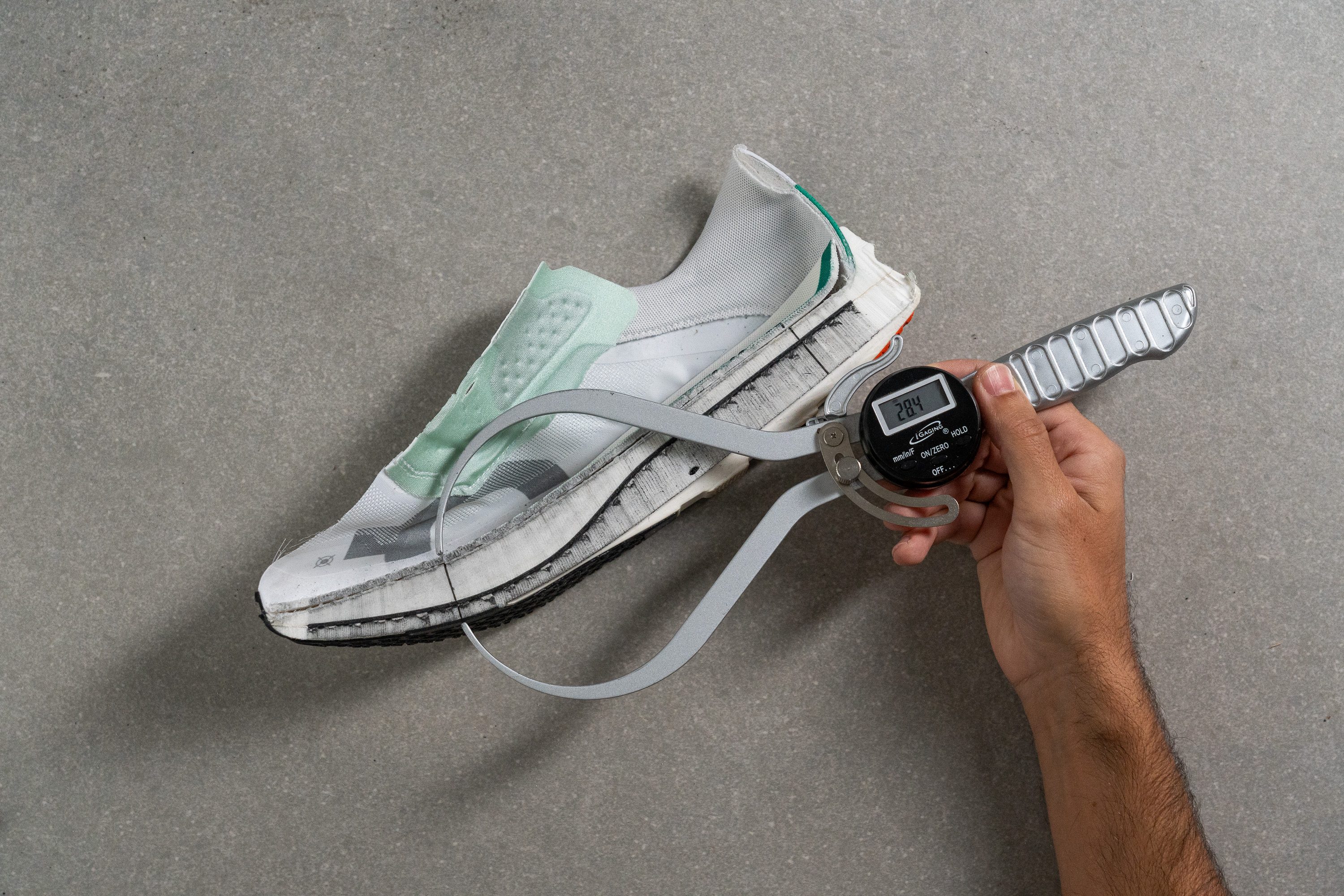 On Well-cushioned for marathon distances Forefoot stack