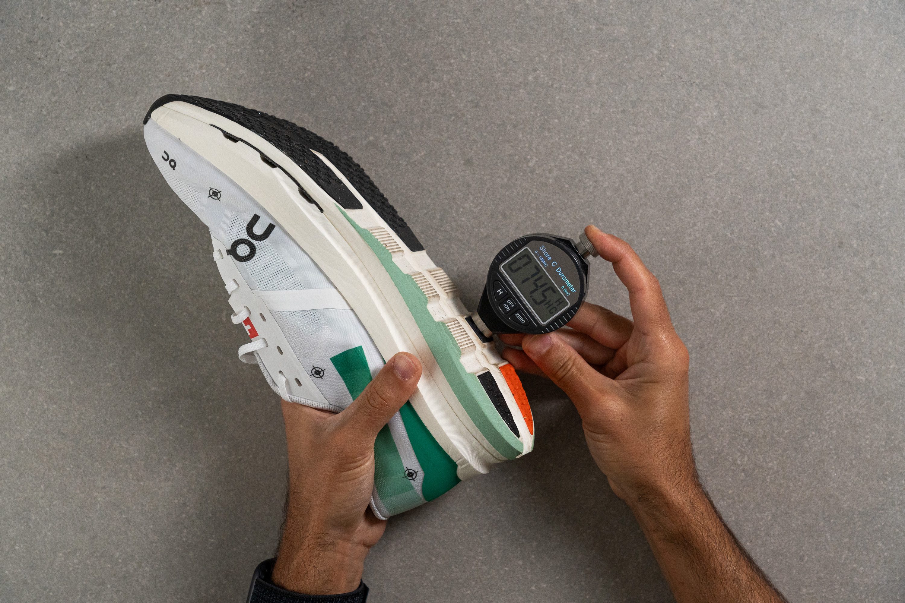 On Well-cushioned for marathon distances Outsole hardness